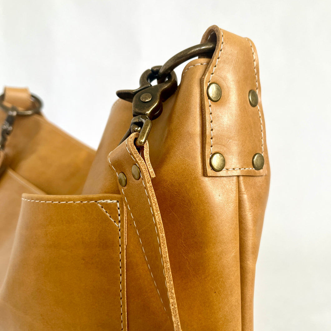 Uma Leather Crossbody Bag